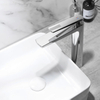 Mezclador de baño de grifo de lavabo montado en cubierta de un orificio de una sola palanca de cobre cromado de alta calidad